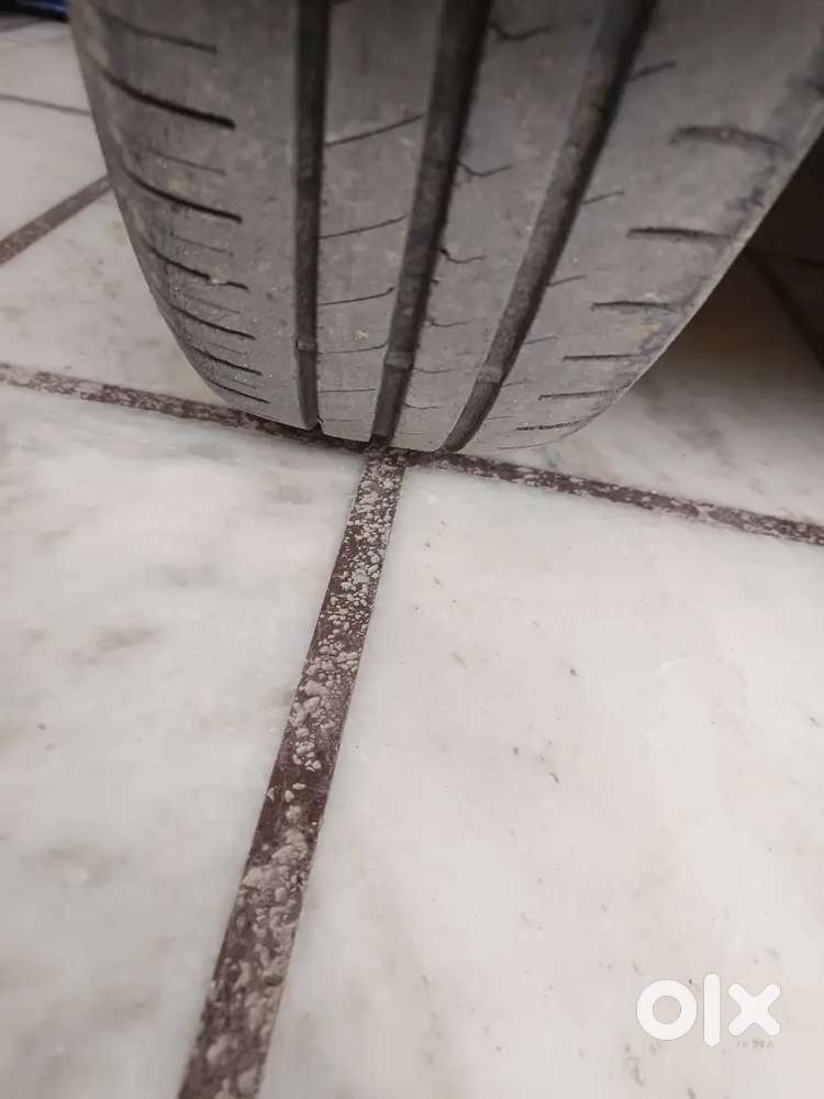 Tata Tiago In Diesel, 25 Ki Average Hai.