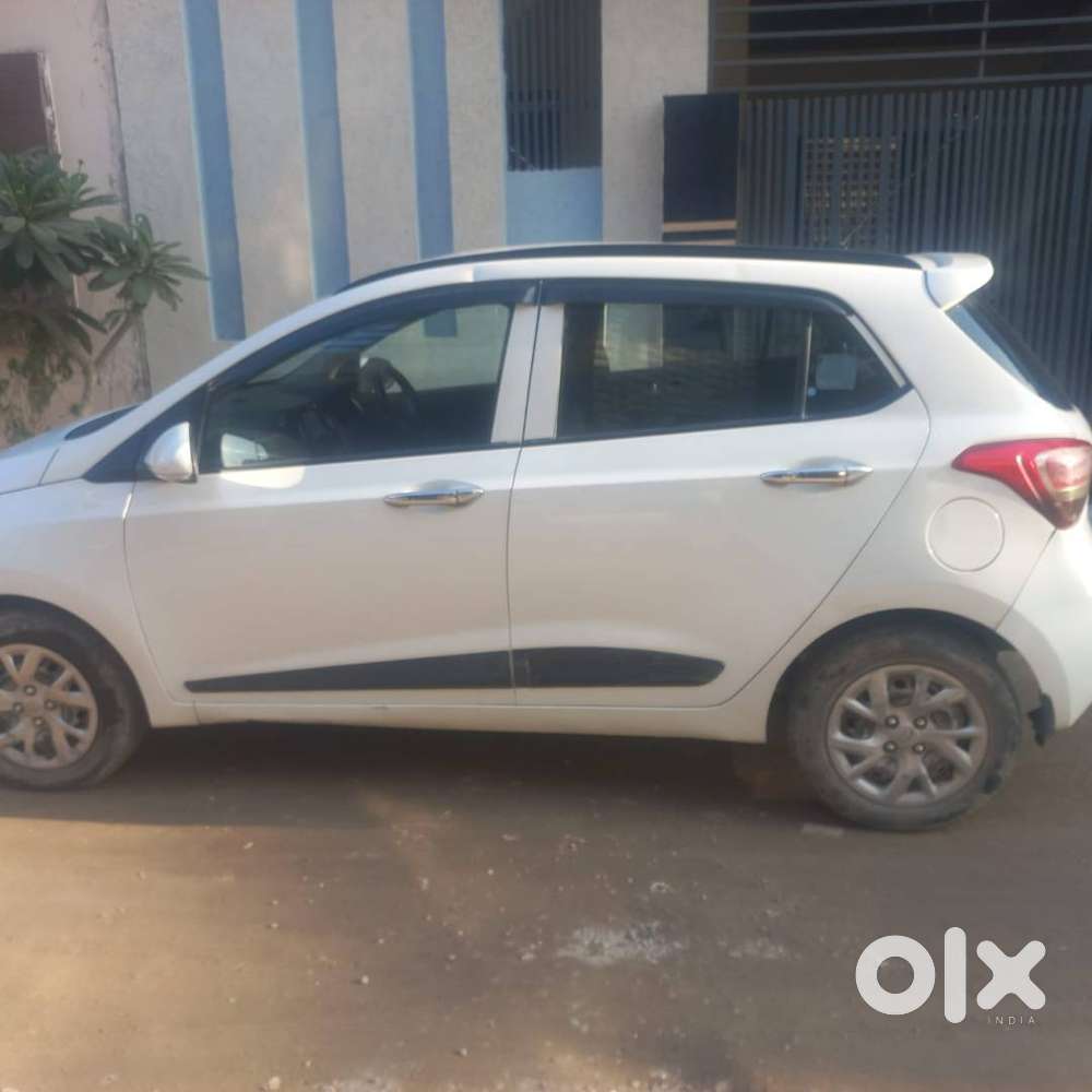 Grand I10 Sports Model