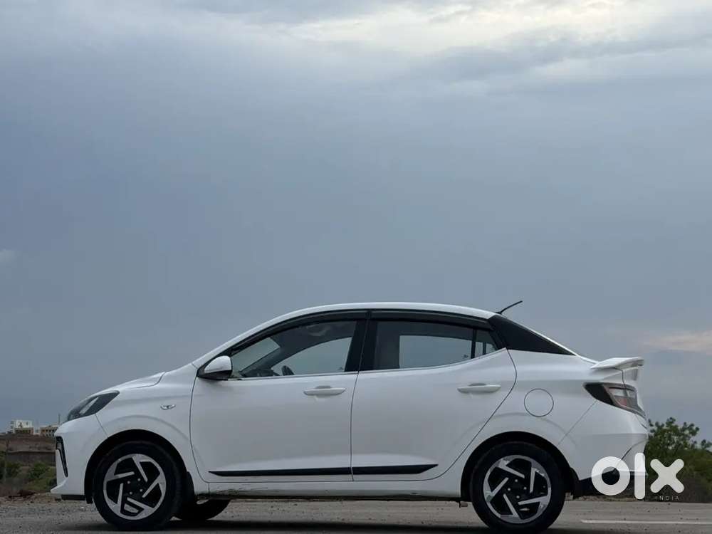 Hyundai Aura 2024 Cng & Hybrids 32000 Km Driven