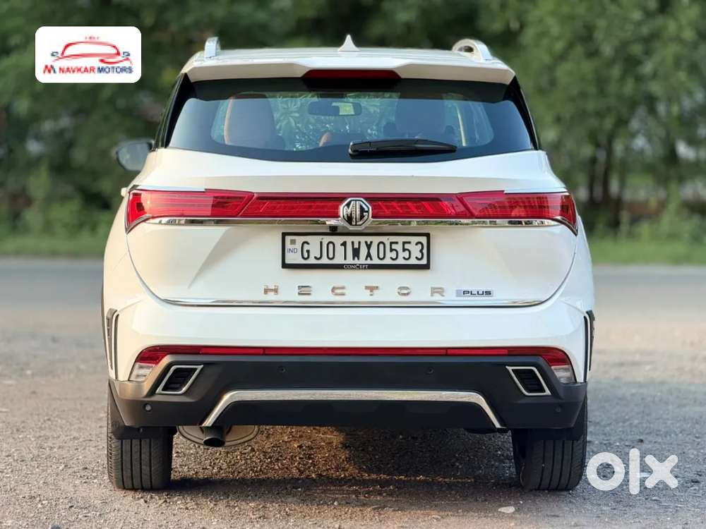 Mg Hector Plus Sharp Pro 1.5 Turbo Petrol Cvt 7 Str, 2025, Petrol