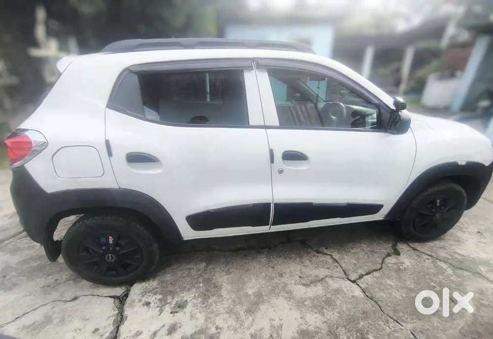 Renault Kwid 2017 Petrol Well Maintained
