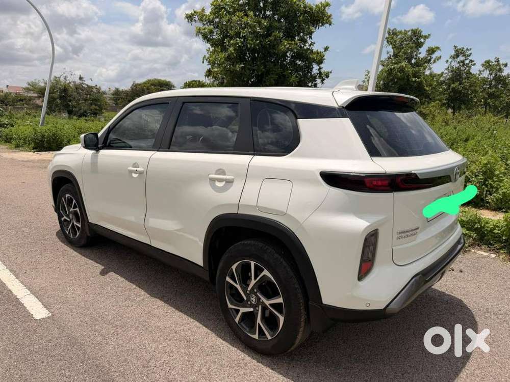 Toyota Urban Cruiser 2024 Hyryder Petrol Hybrid