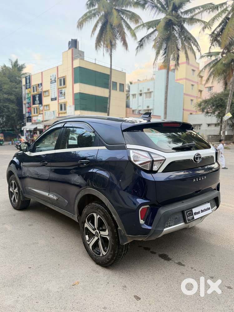 Tata Nexon AMT XZA PLUS, 2023, Petrol