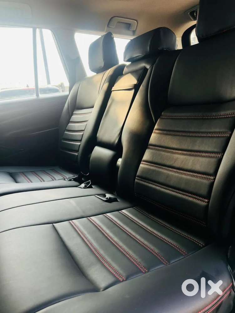 Toyota Innova Crysta 2.4 G Plus Mt 7 Str, 2019, Diesel