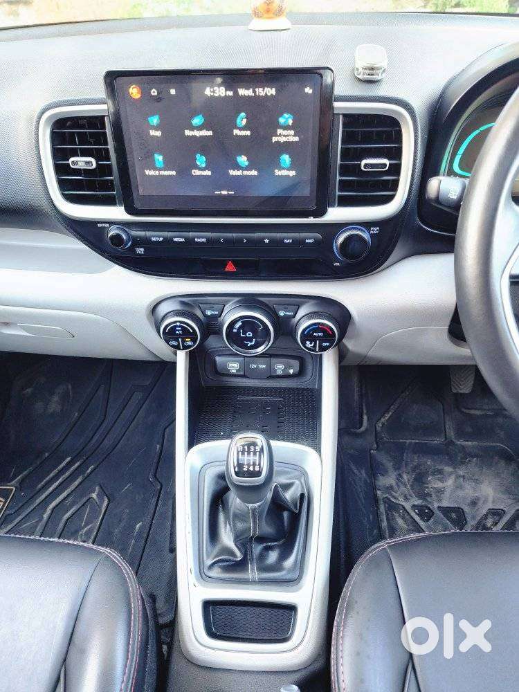 Hyundai Venue Sx (o) Mt 1.0 Turbo, 2023, Petrol