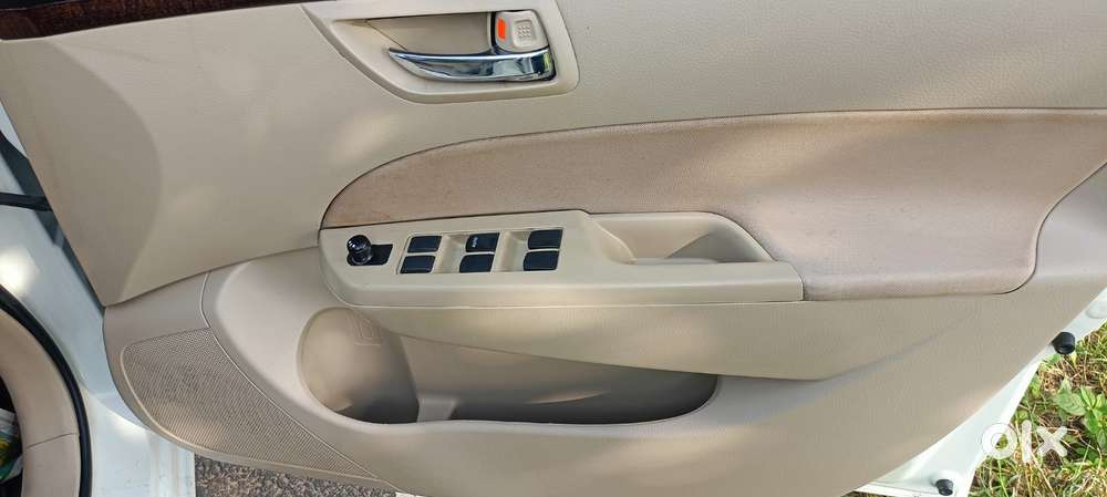 Maruti Suzuki Swift Dzire Vdi Optional, 2013, Diesel