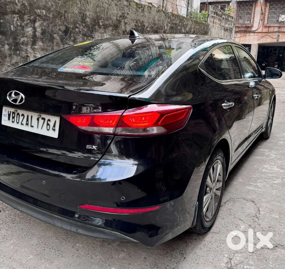 Hyundai Elantra 2017 Petrol 74000 Km Driven