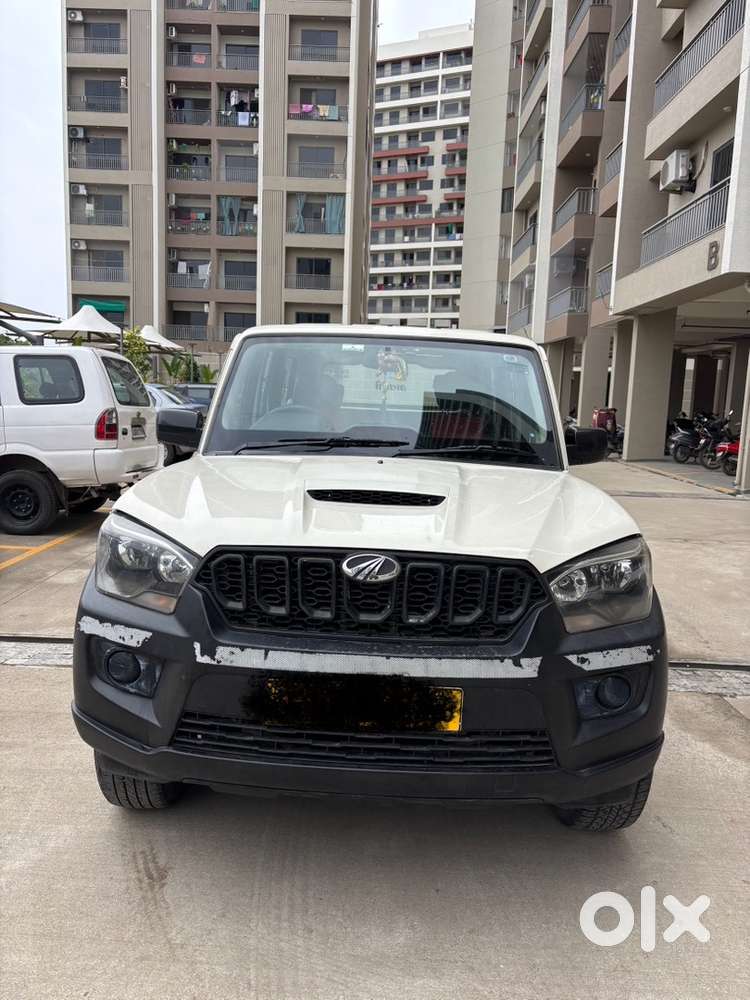Mahindra Scorpio 2022 Diesel Well Maintained