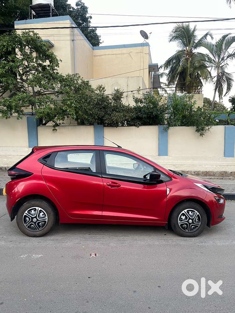 2022 Tata Altroz Xt Iturbo | 1st Owner | 17,750 Km | Turbo Petrol