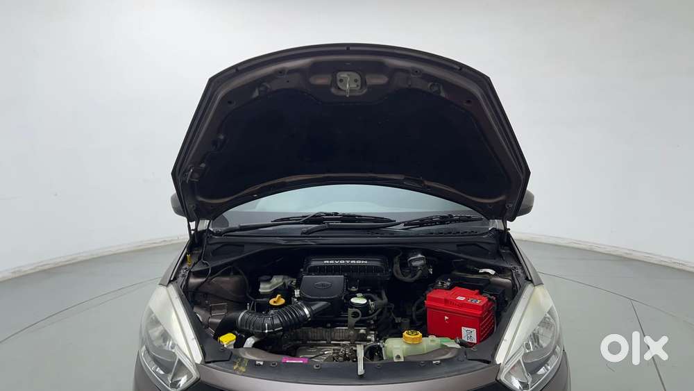 Tata Tiago 1.2 Revotron Xt, 2017, Petrol