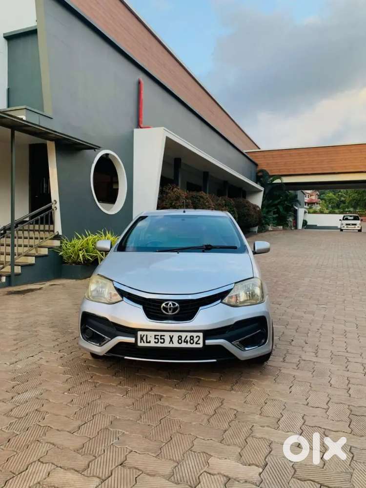 Toyota Etios Liva 2012