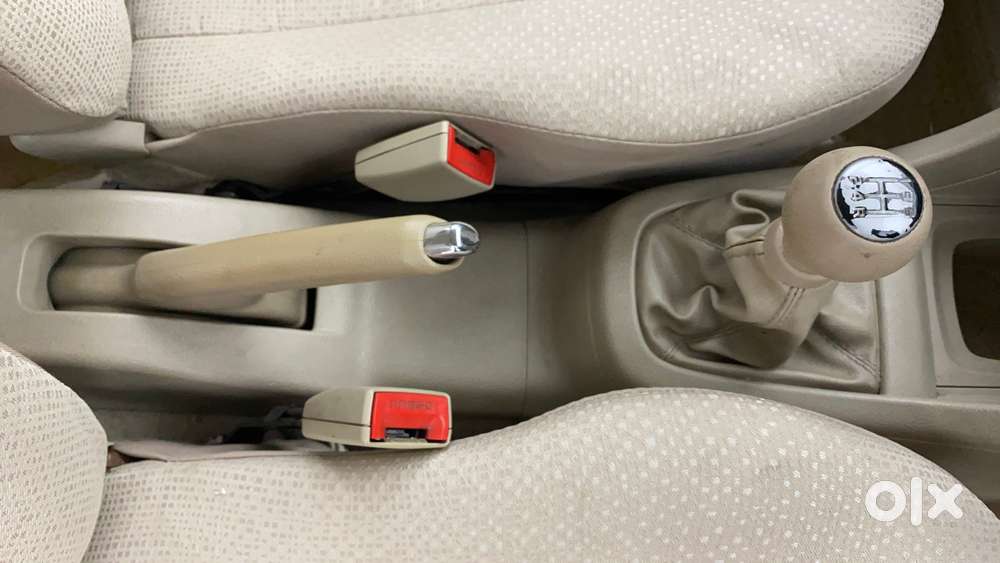 Maruti Suzuki Swift Dzire Vxi 1.2, 2014, Petrol