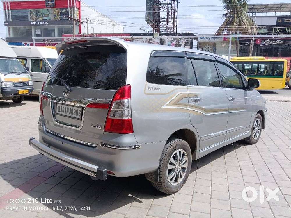 Toyota Innova 2.5 V 7 Str, 2016, Diesel