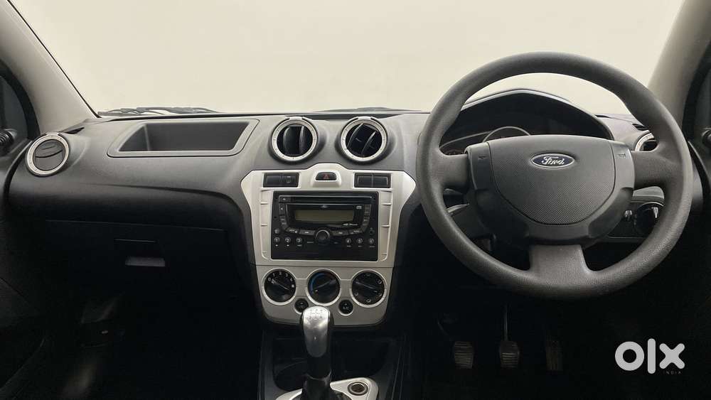 Ford Figo 2010-2012 Petrol Zxi, 2013, Petrol