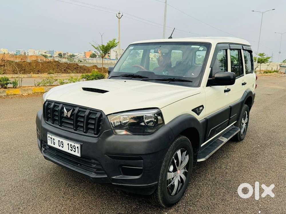 Mahindra Scorpio Classic 2024 Diesel Well Maintained