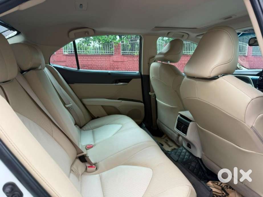 Toyota Camry 2.5 Hybrid, 2024, Petrol