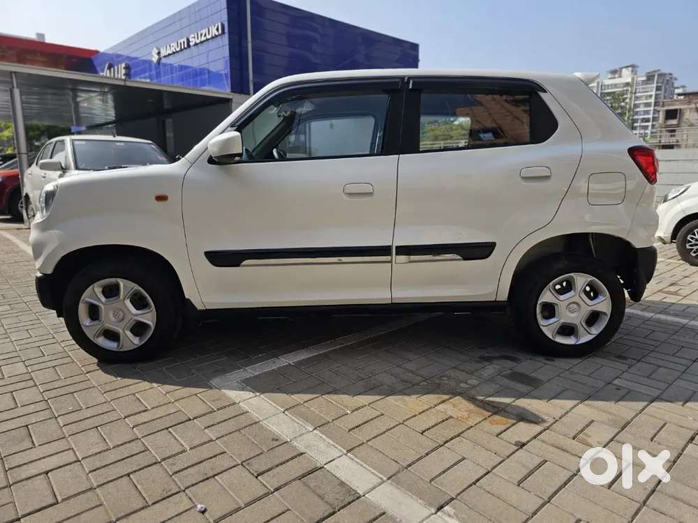 S-presso 1.0 Vxi 2022 Km Driven Second Owner