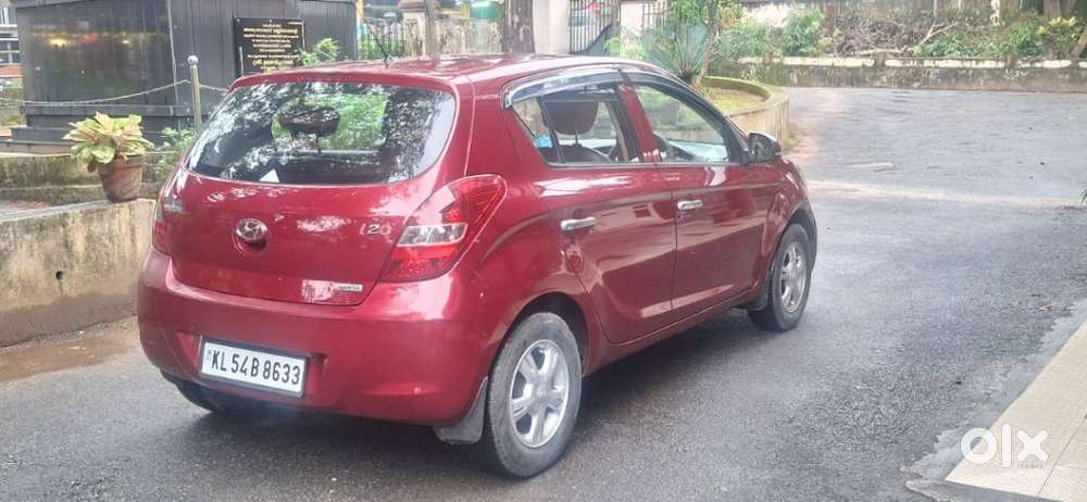 Hyundai I20 Sportz Petrol, 2011, Petrol
