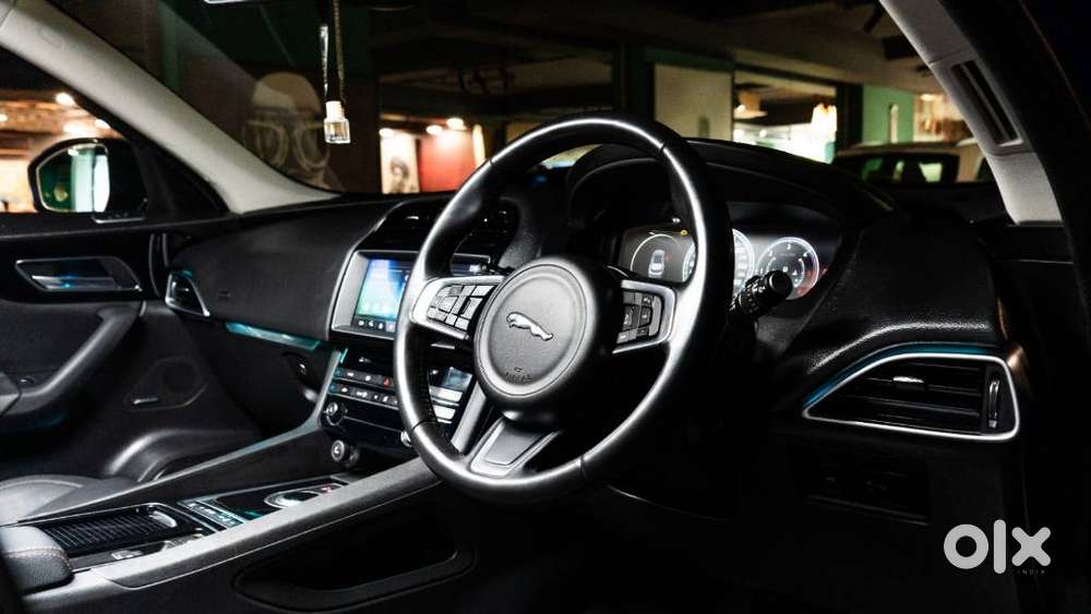 Jaguar F-pace Prestige 2.0 Awd, 2018, Petrol