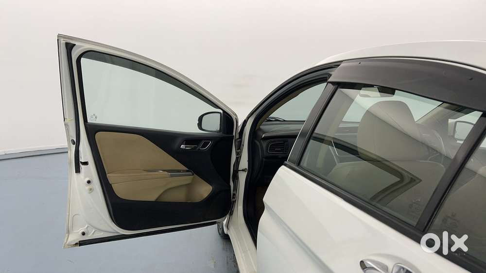 Honda City 1.5 Zx Cvt I-vtec, 2018, Petrol