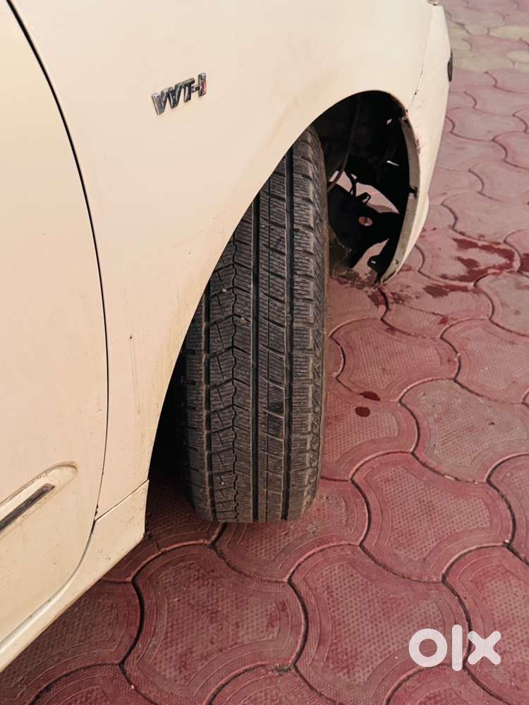Toyota Corolla Altis 2010
