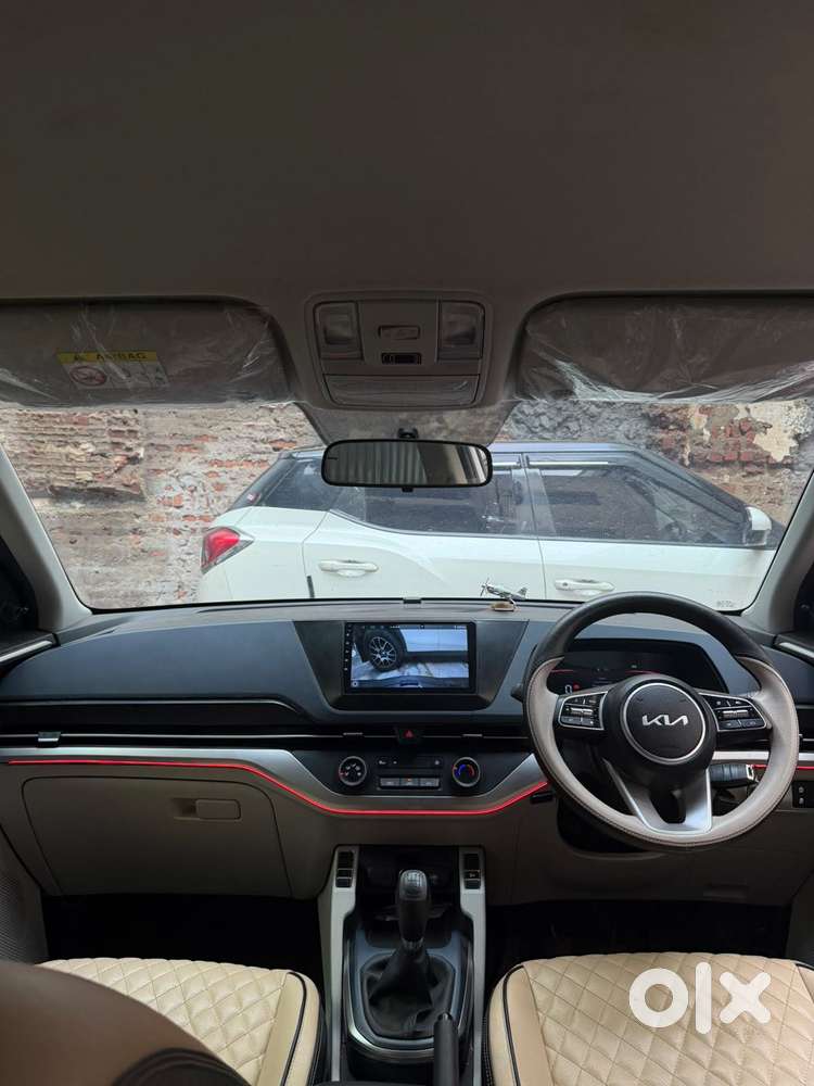 Kia Carens 1.5 Premium 7 Str, 2024, Petrol