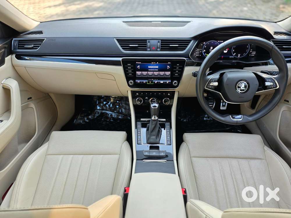 Skoda Superb 2.0 Tsi At L&k, 2022, Petrol