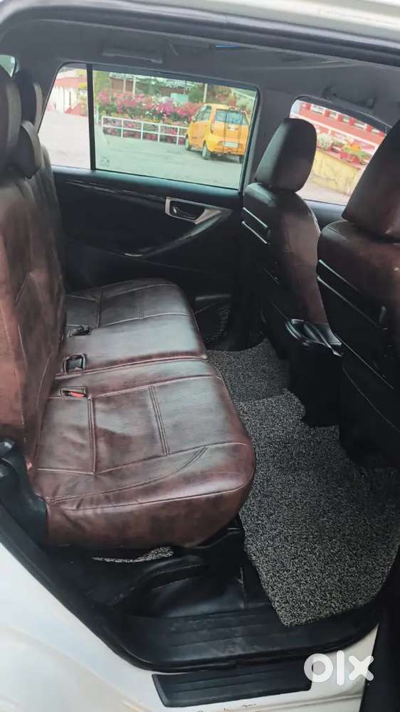 Toyota Innova Crysta 2018 Diesel 190000 Km Driven