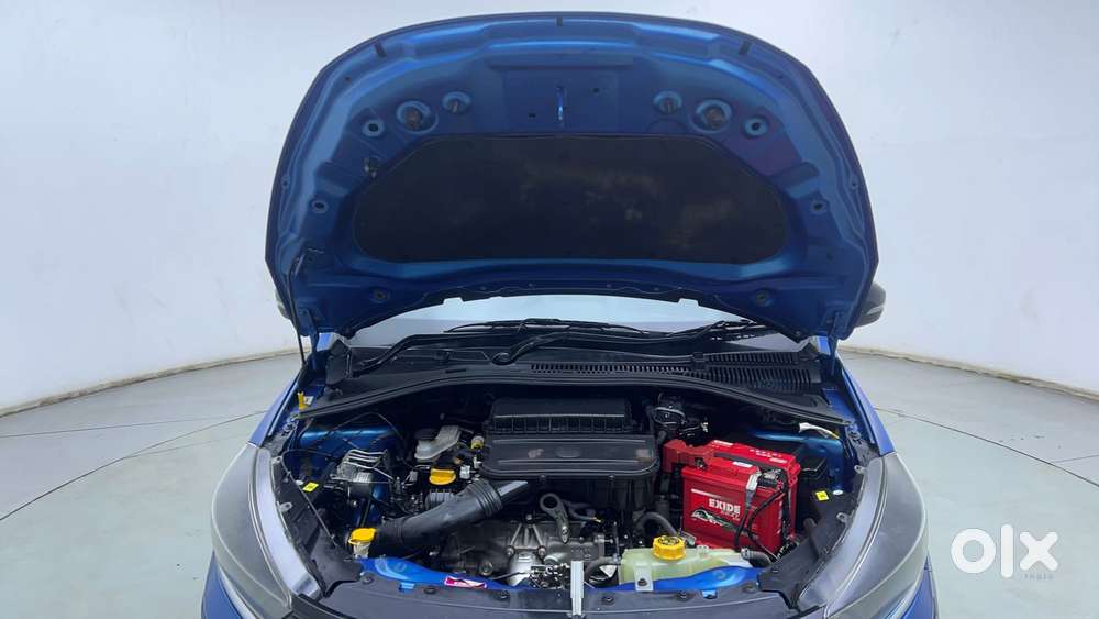 Tata Tiago 1.2 Revotron Xt Option, 2024, Petrol