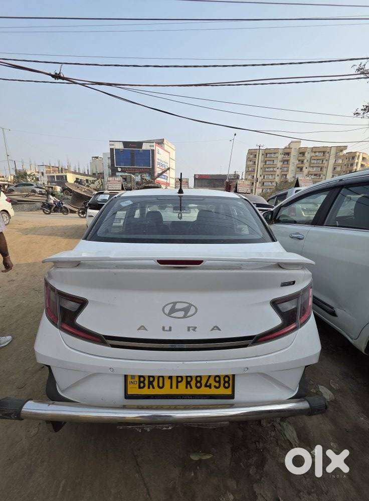 Hyundai Aura 1.2 Sx Cng, 2025, Cng & Hybrids