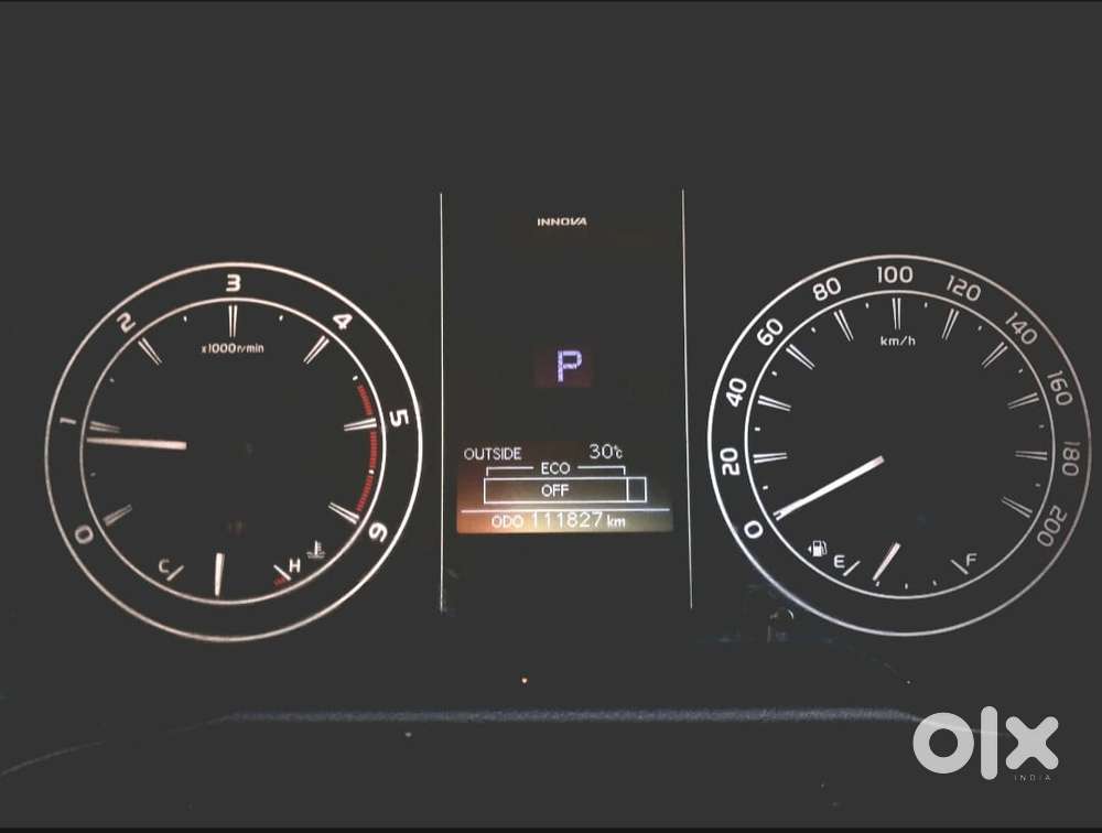 Toyota Innova Crysta [2020-ongoing] 2.4 Gx At 8 Str, 2021, Diesel