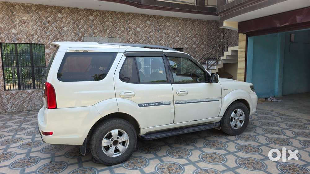 Tata Safari Storme Vx, 2019, Diesel