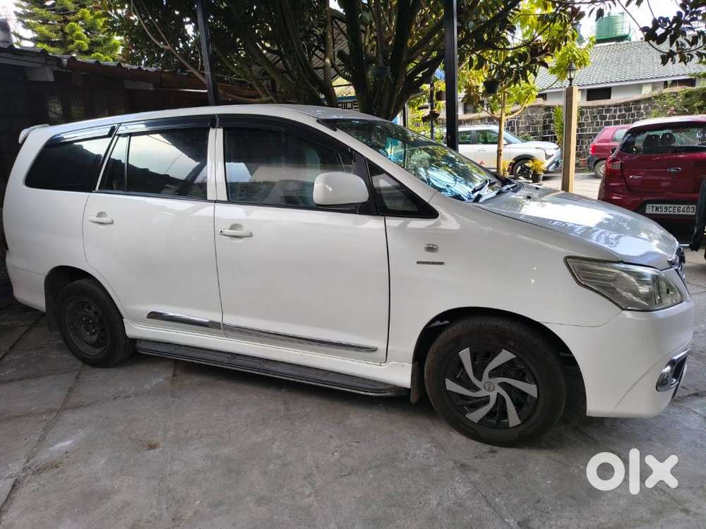 Toyota Innova 2012 Model For Sale