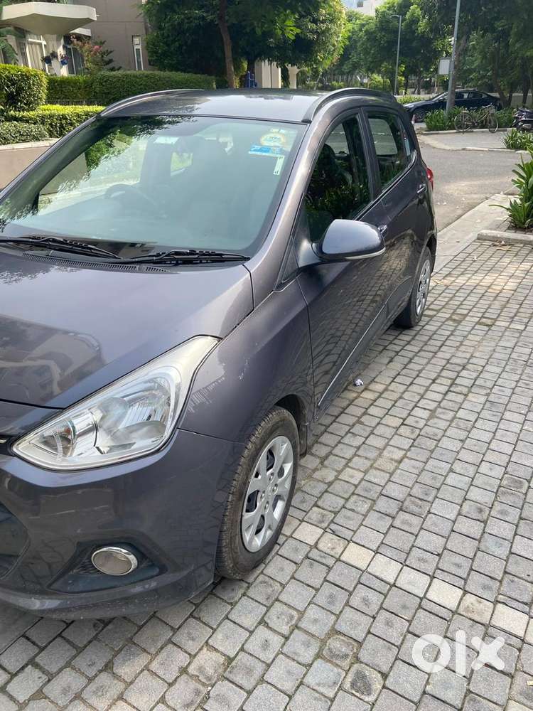 Grand I10 Sportz Model In Show Room Condition
