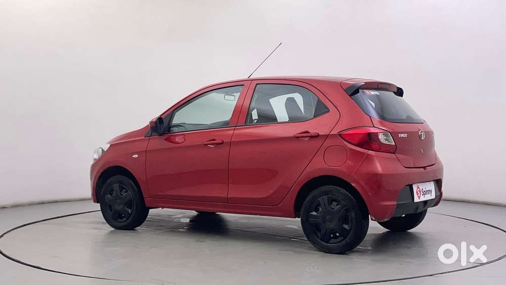 Tata Tiago 1.2 Revotron Xta, 2017, Petrol