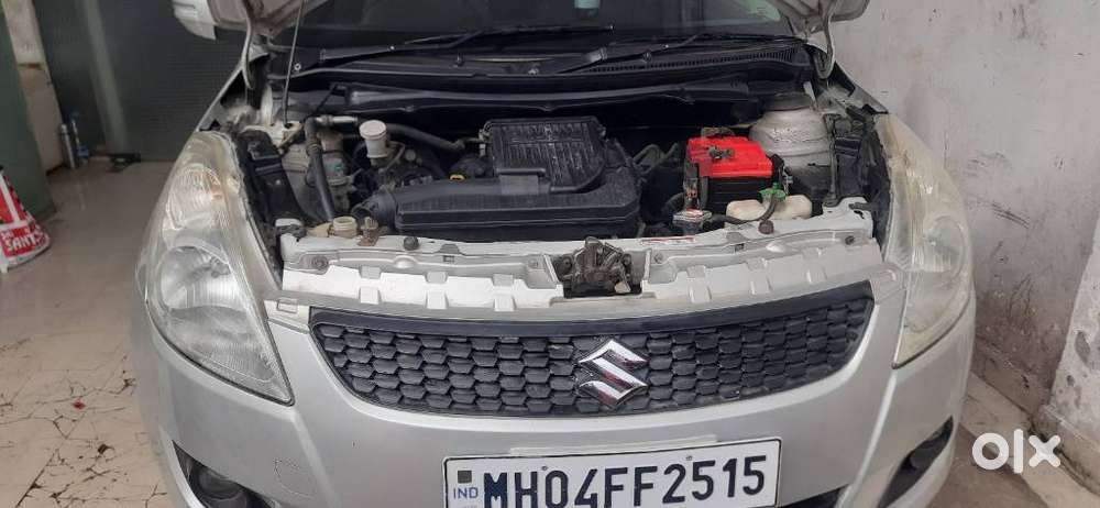 Maruti Suzuki Swift Vxi With Abs, 2012, Petrol