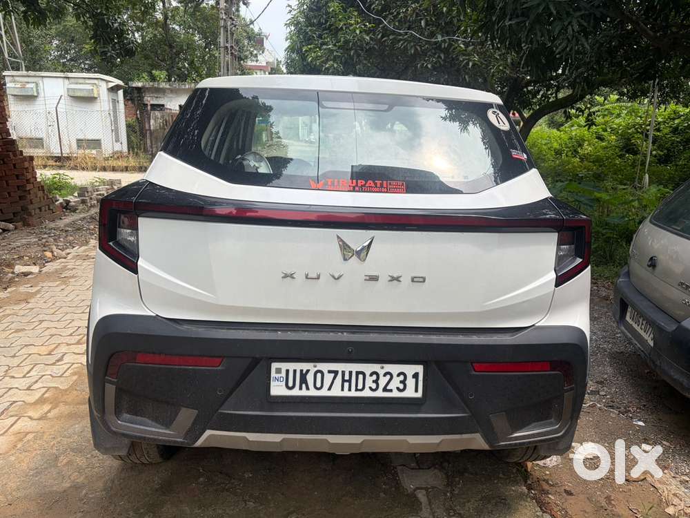 Mahindra Xuv 3xo 2025