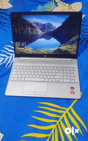 Laptop hp ryzen 5 vega online 8