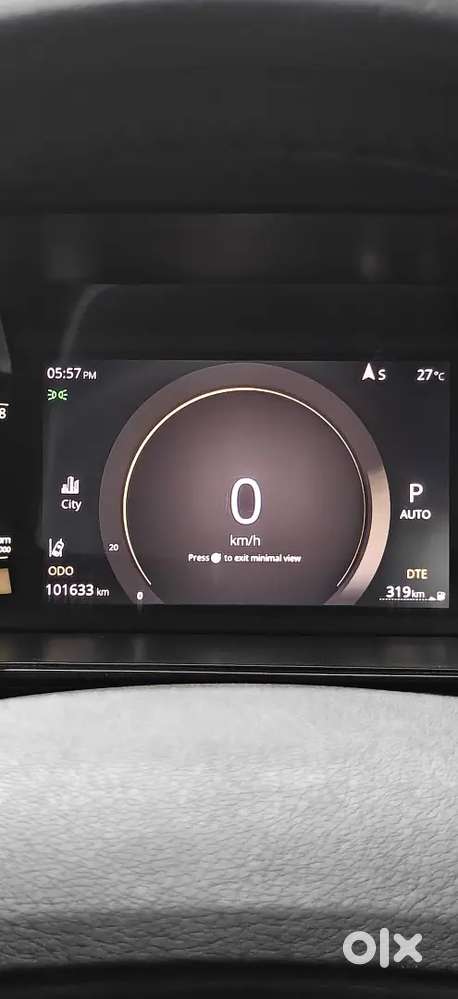 Tata Safari Top End Diesel Red Dark Edition 2023