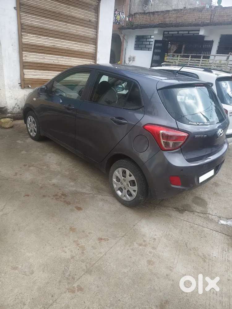 Hyundai Grand I10 2016 Petrol Well Maintained