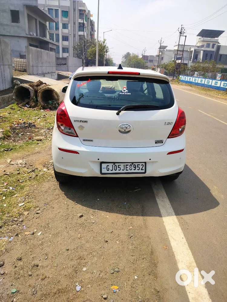 Hyundai I20 2014 Diesel 92000 Km Drivengood Condition Single Use Tayer