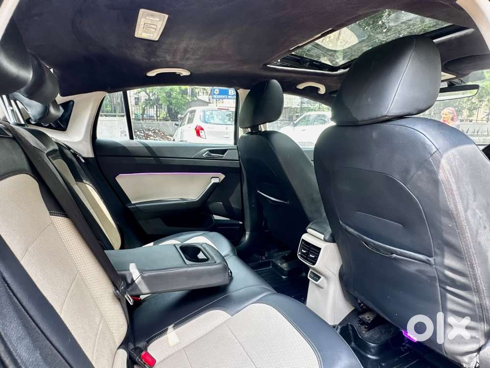 Skoda Slavia 1.0 Tsi Style At, 2022, Petrol