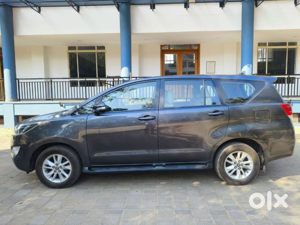 Toyota Innova Crysta, 2016, Diesel