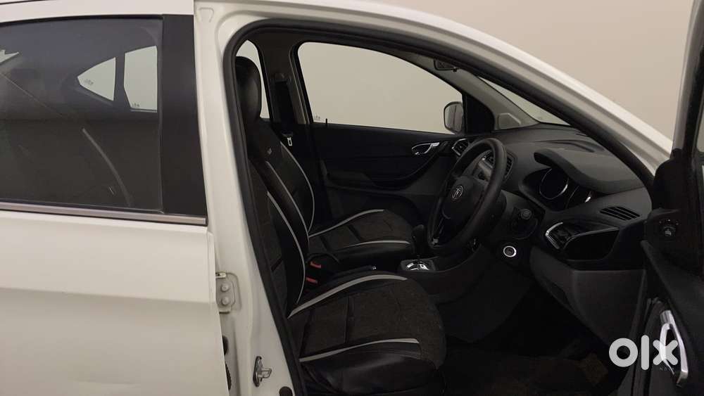 Tata Tigor Xza, 2018, Petrol