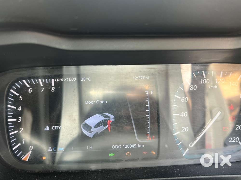 Tata Altroz 2021 Petrol 120000 Km Driven