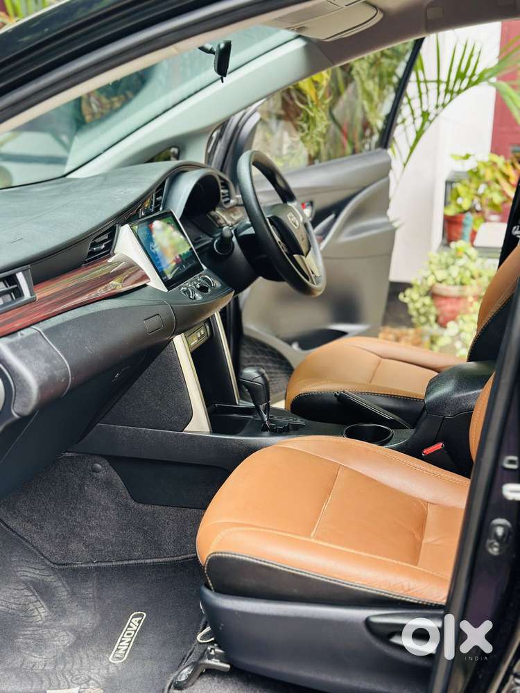 Toyota Innova Crysta 2.4 Gx Limited Edition At 7 Str, 2020, Diesel