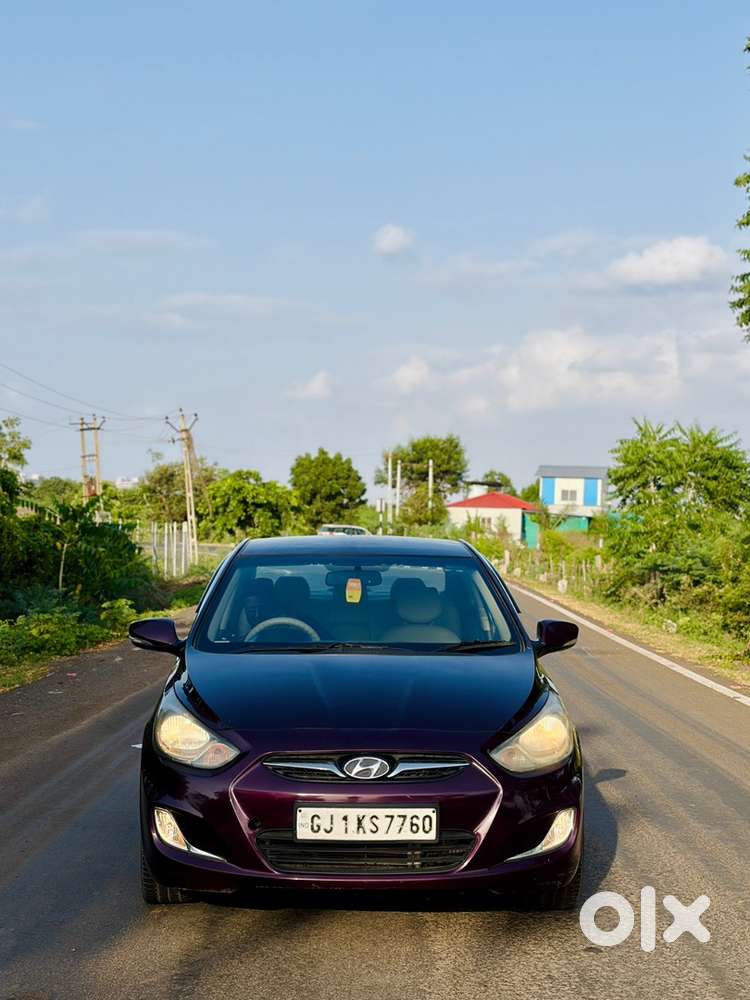 Hyundai Fluidic Verna 2012