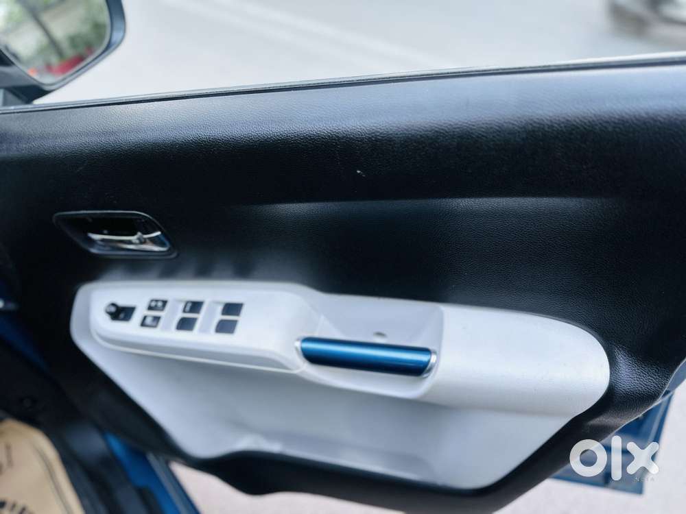 Maruti Suzuki Ignis 1.2 Delta Amt, 2019, Petrol