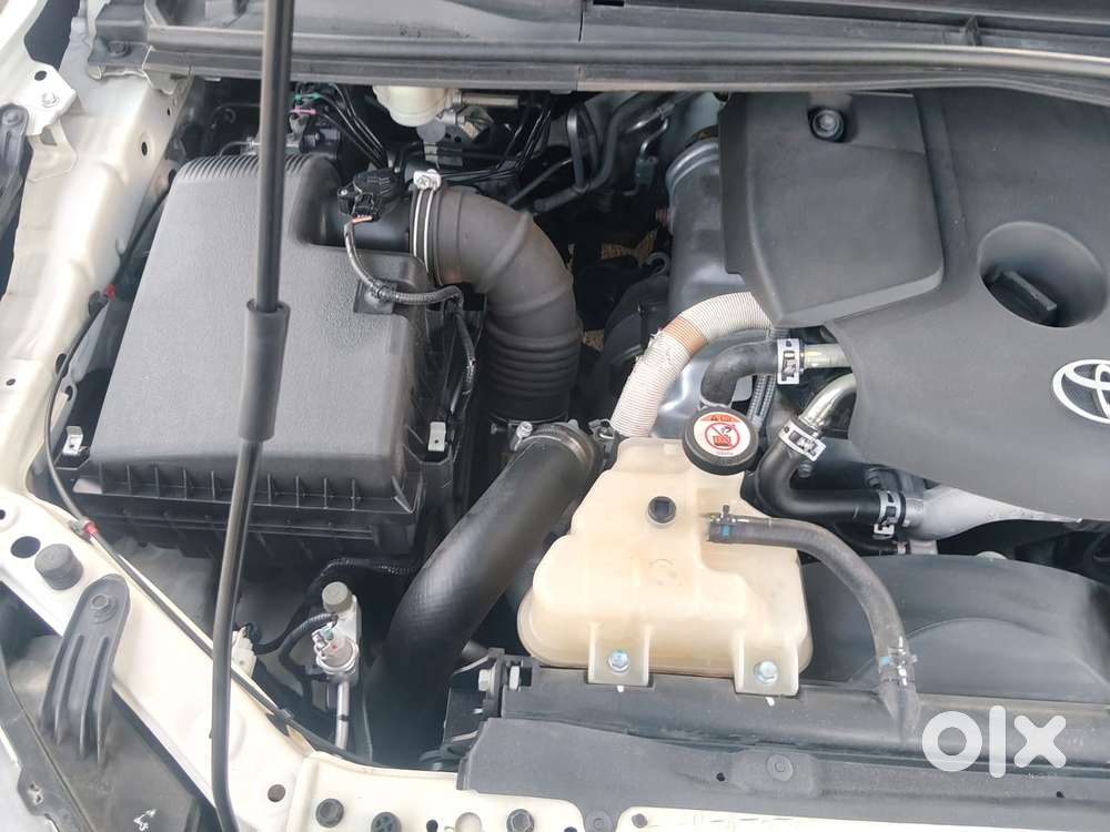 Toyota Innova Crysta 2.8z Automatic, 2018, Diesel
