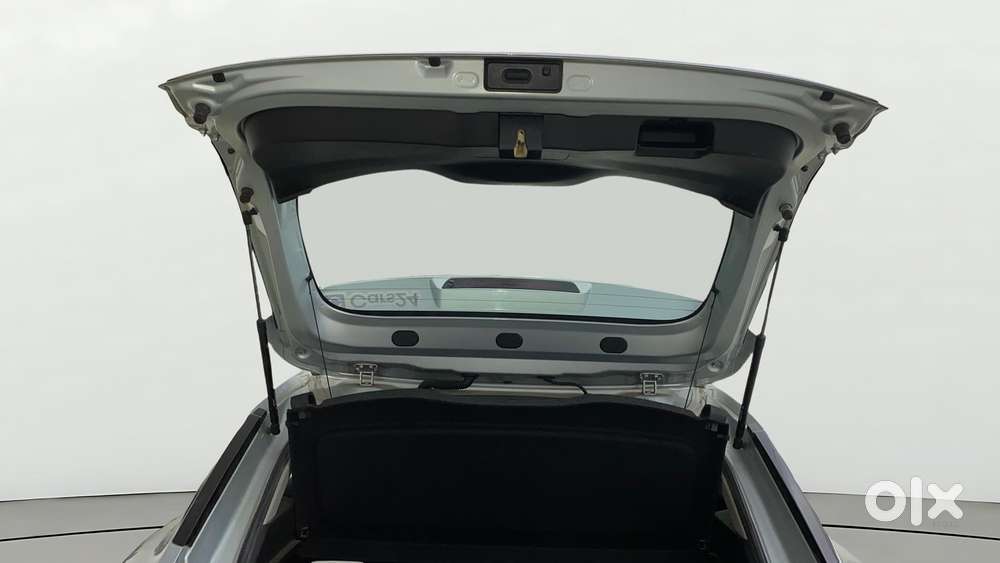 Maruti Suzuki Fronx Alpha 1.0l Turbo 6 At, 2023, Petrol